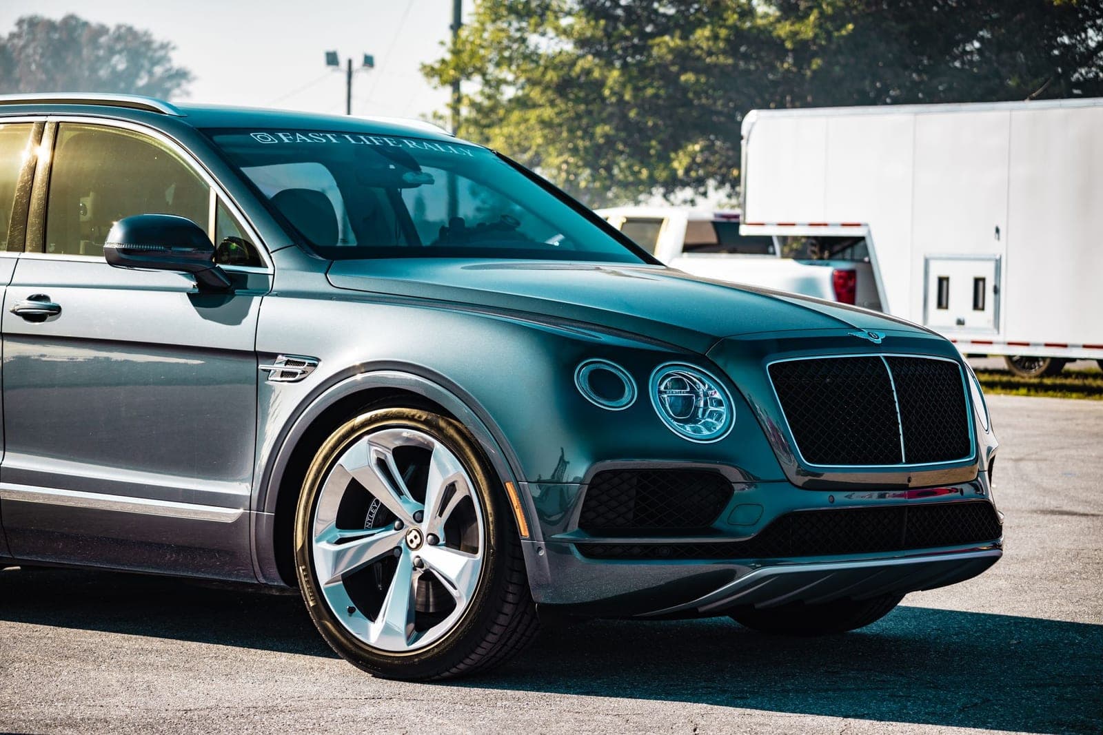 Bentley Bentayga 2024