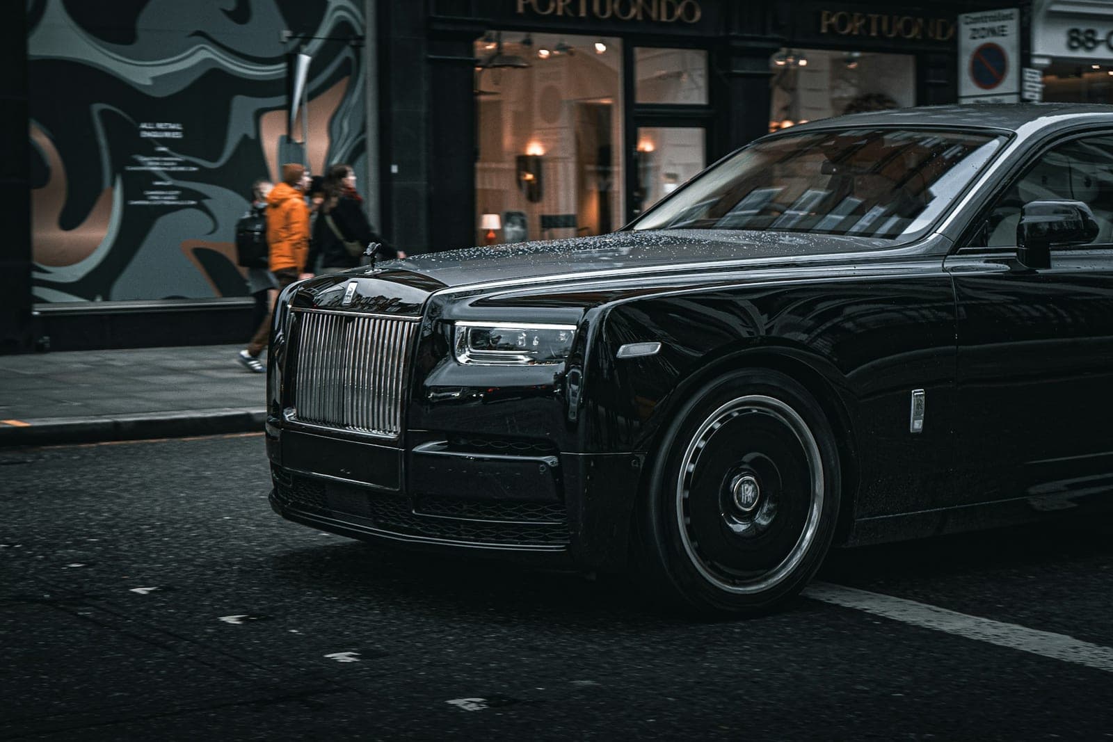 Rolls-Royce Ghost 2023